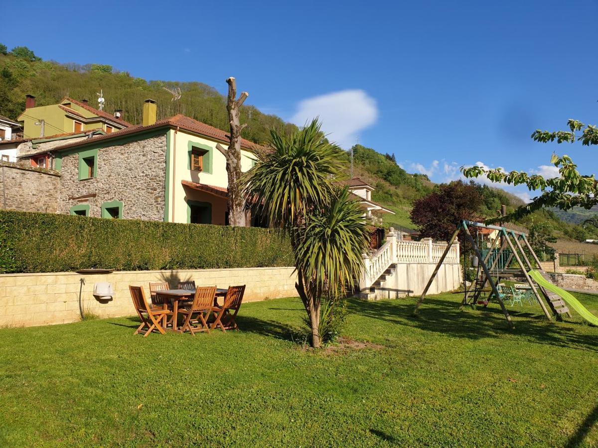 Casa Rural La Pumarada De Limes Cangas De Narcea Exterior foto