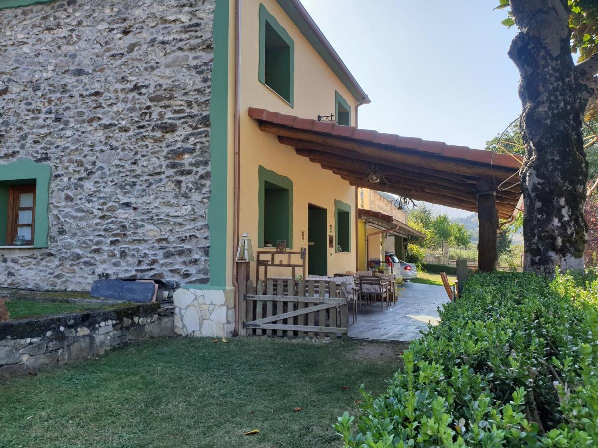 Casa Rural La Pumarada De Limes Cangas De Narcea Exterior foto