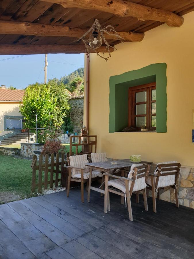 Casa Rural La Pumarada De Limes Cangas De Narcea Exterior foto